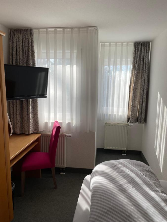 Single Room,449272578:JPEG