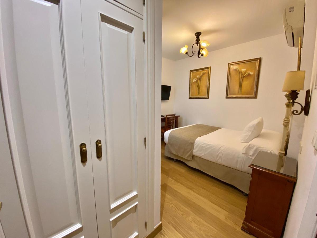 Single Room,1771592125:JPEG