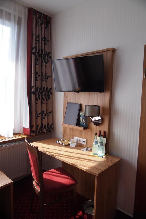 Triple Room,117428887:JPEG