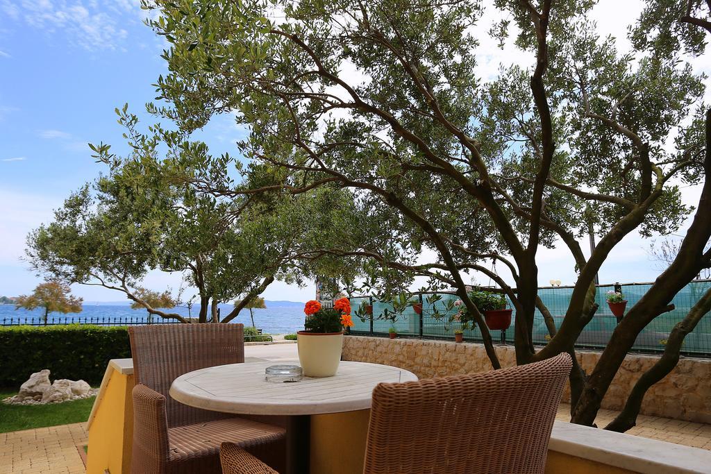 One-Bedroom Apartment Balcony Sea View