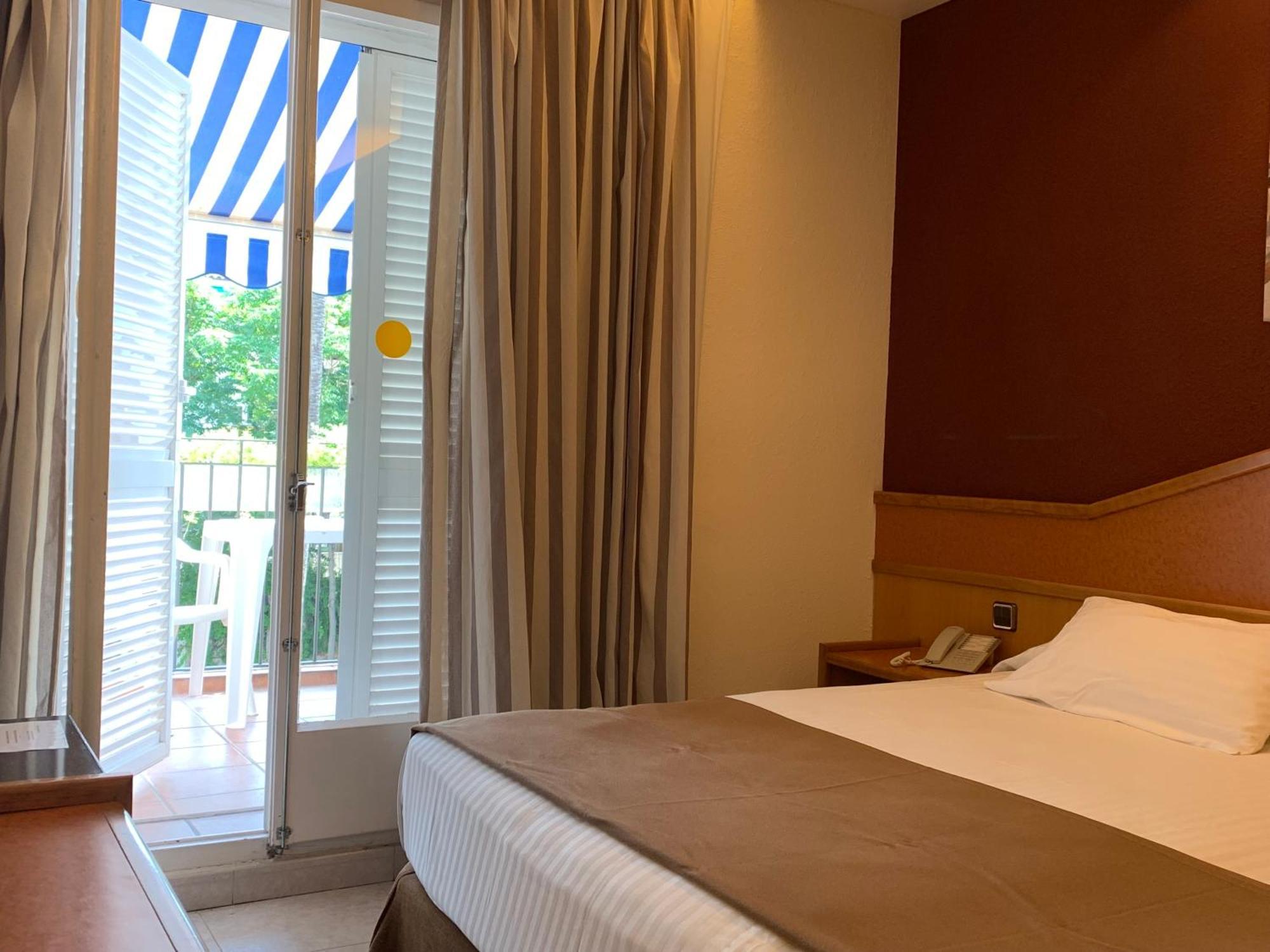 Double or Twin Room Balcony