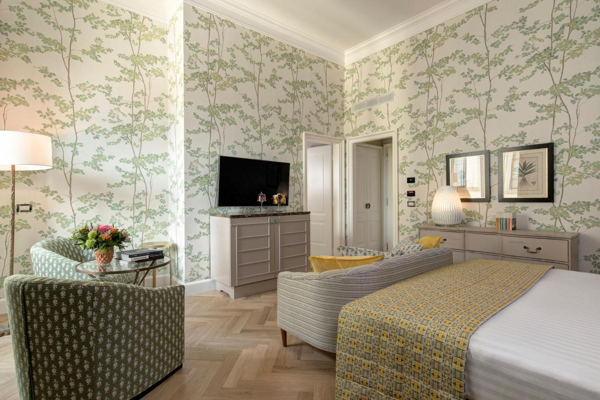 Junior Suite,663523260:JPEG