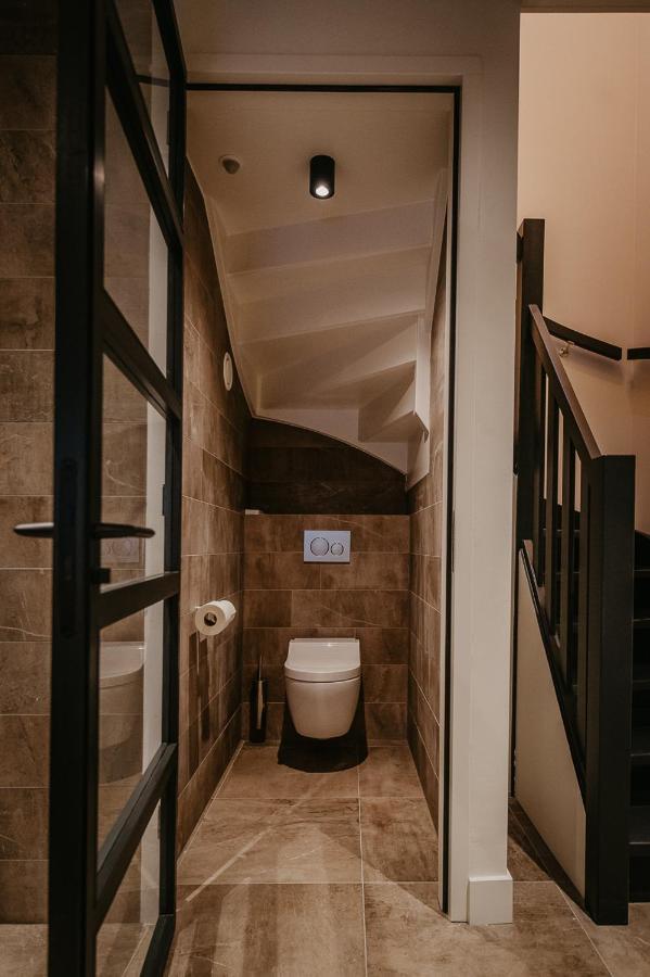 Deluxe Suite Spa Bath