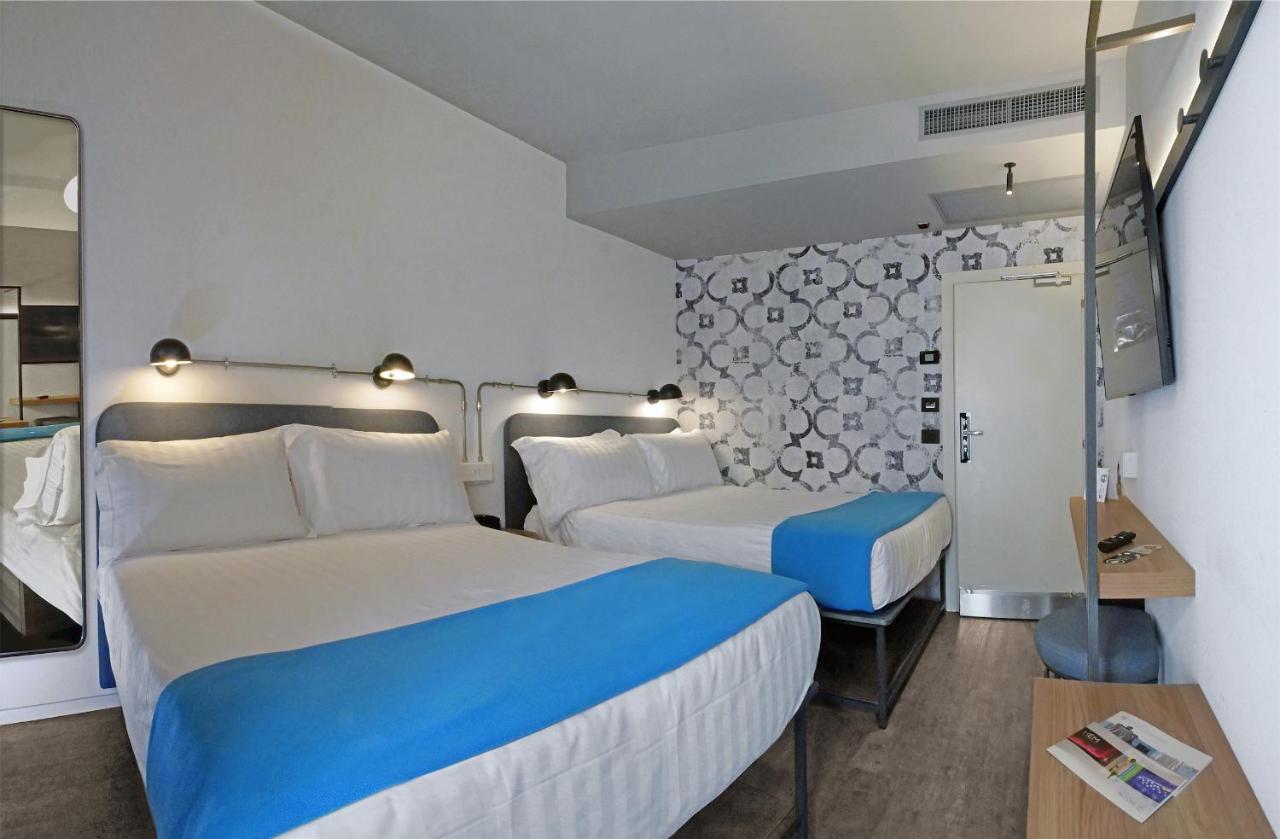 Luxury Triple Room,1161691566:JPEG