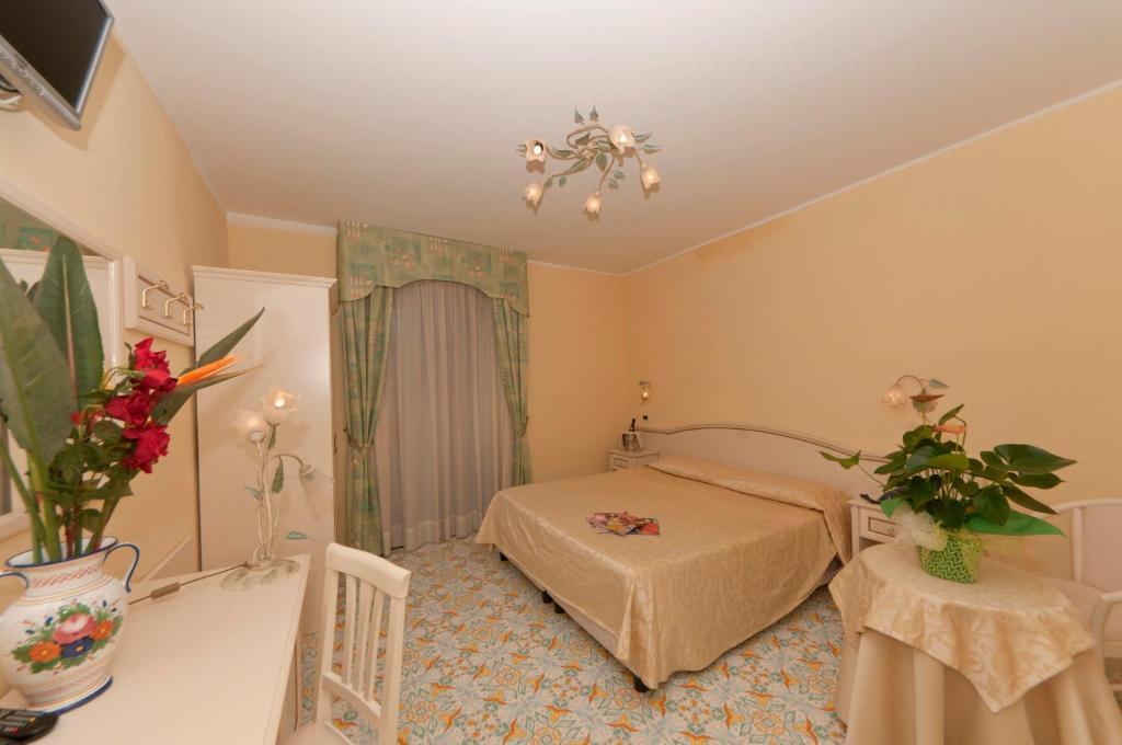 Superior Double Room,11925616:JPEG