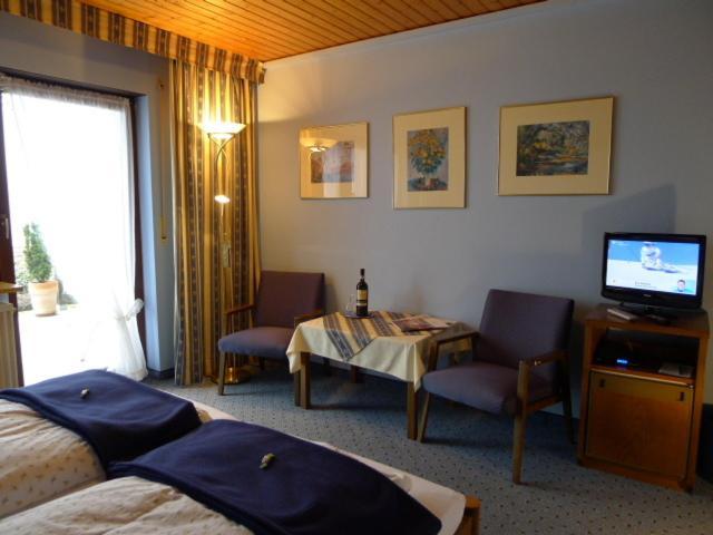 Double Room,11960074:JPEG