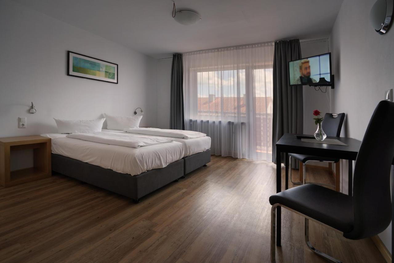 Double or Twin Room,608852196:JPEG