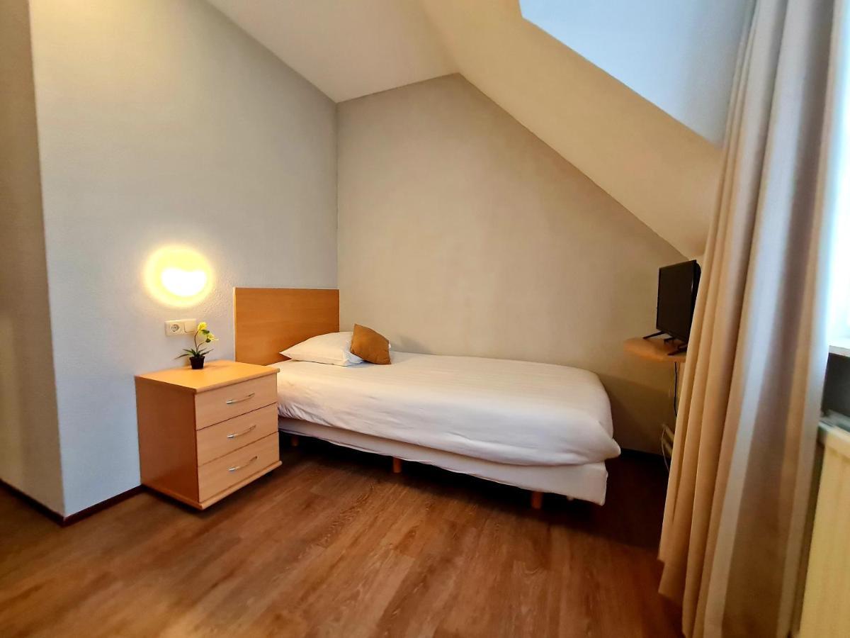 Standard Single Room,1190846689:JPEG