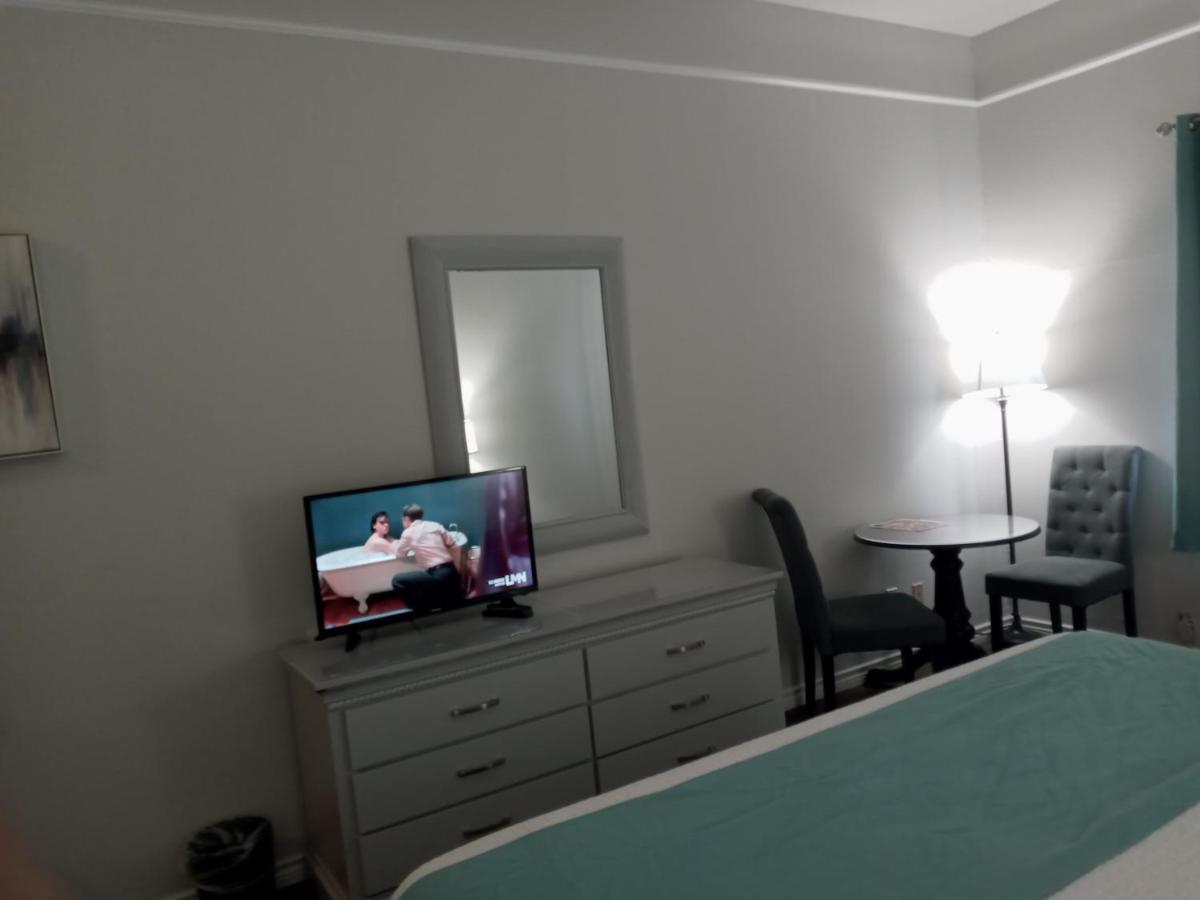King Room,1567694906:JPEG