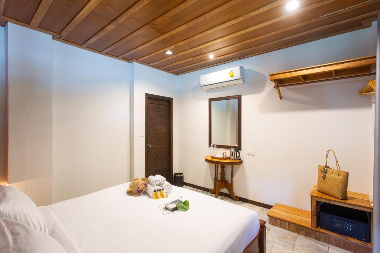 Deluxe Sea View Bungalow