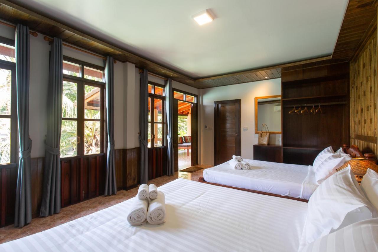 Family Sea View Bungalow