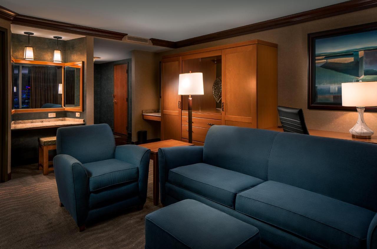 Corner King Suite Spa Bath Non-smoking