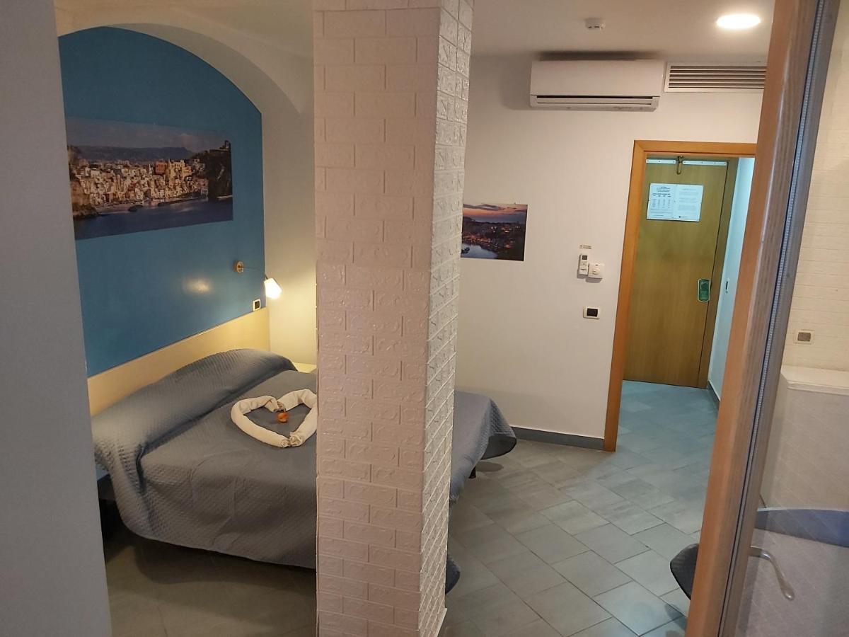 Triple Room Sea View