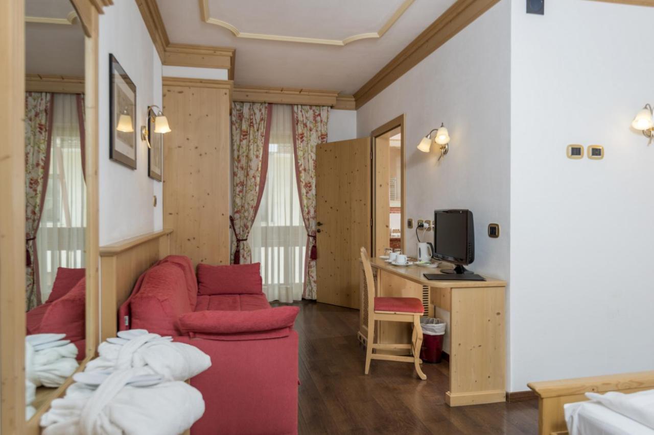Junior Room