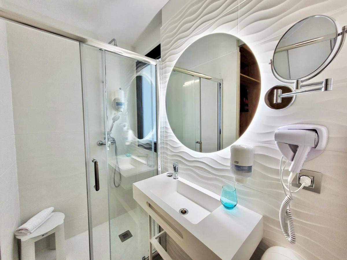 Standard Single Room,1194623398:JPEG