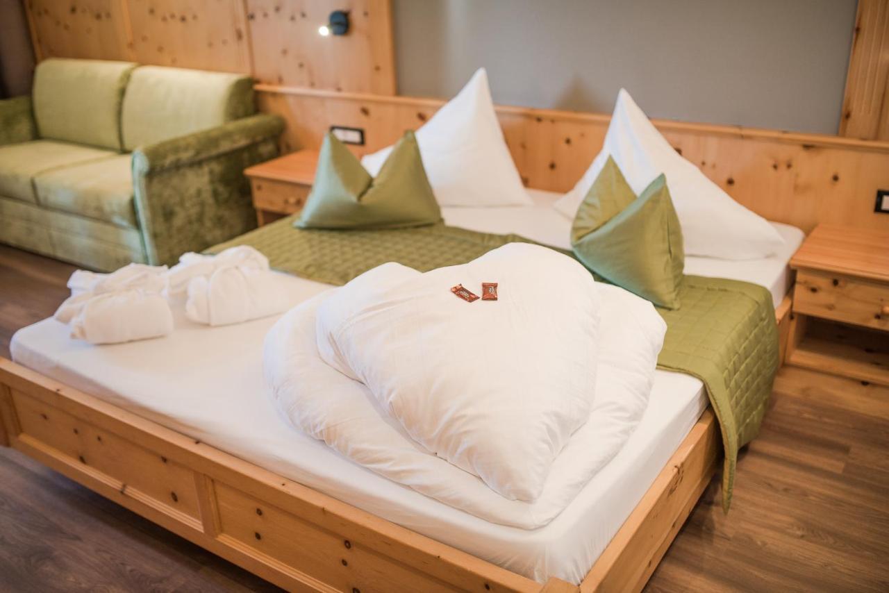 Double Room Mountain View
