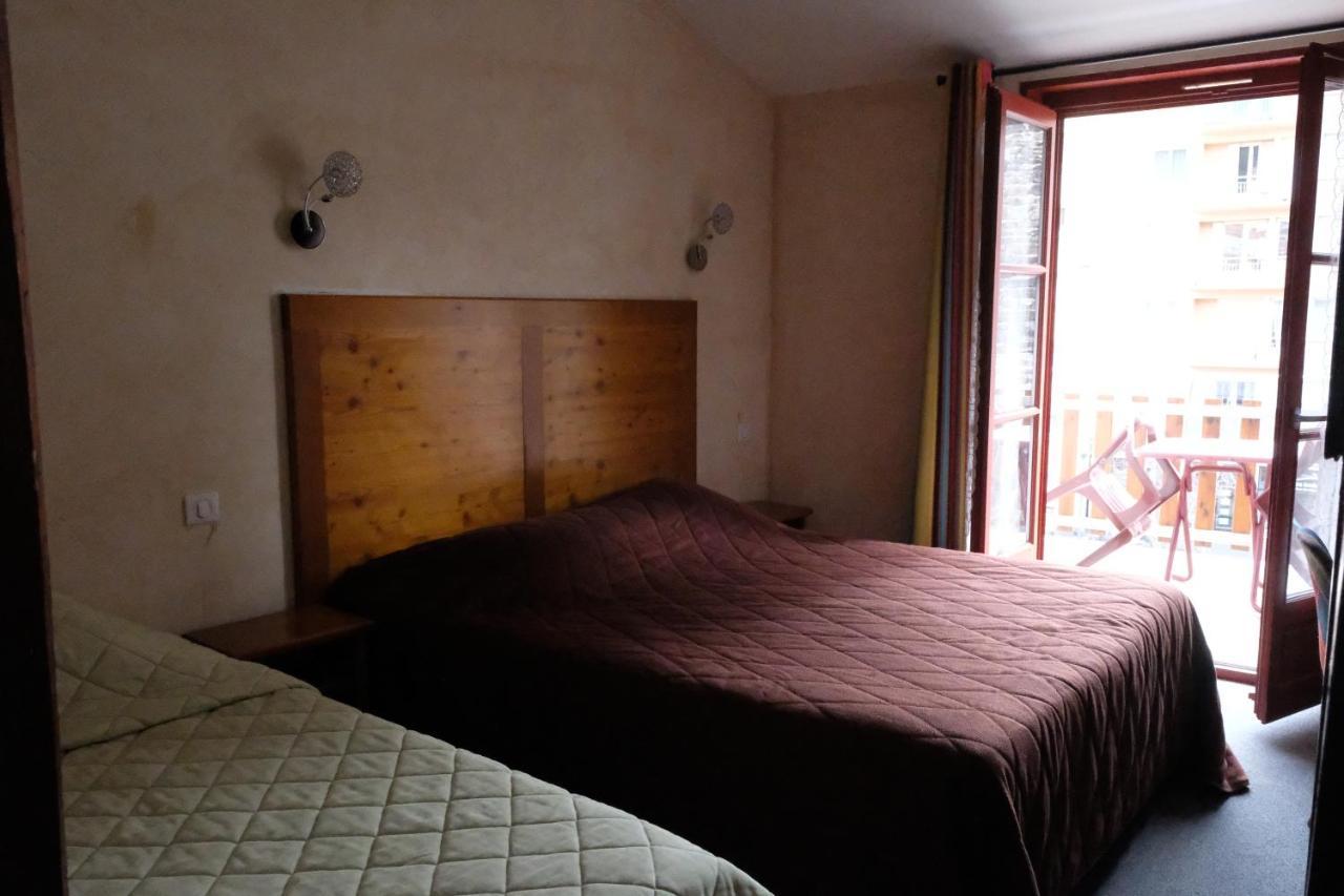 Triple Room,1195548895:JPEG