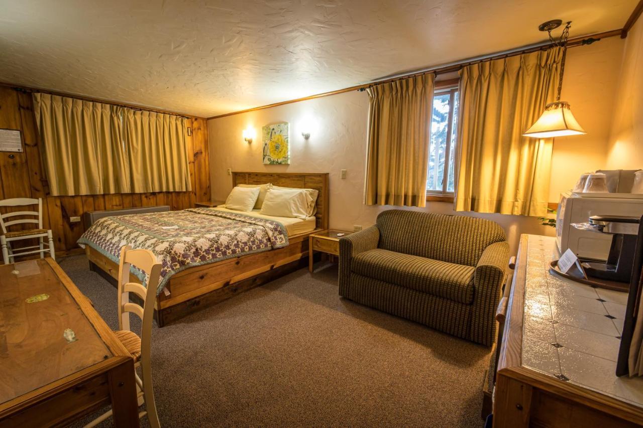 King Room Lake View