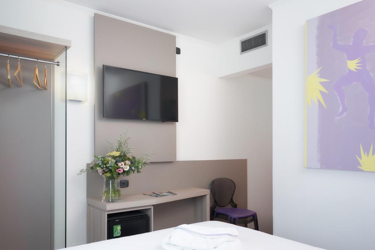 Standard Single Room,1195759570:JPEG