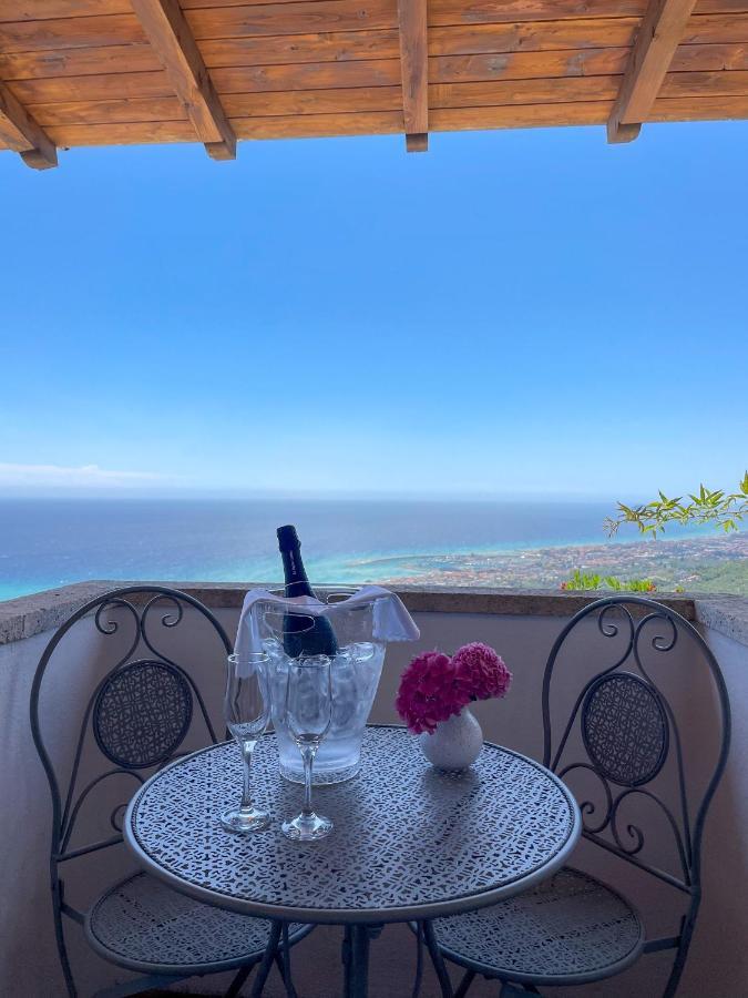 Family Room Sea View