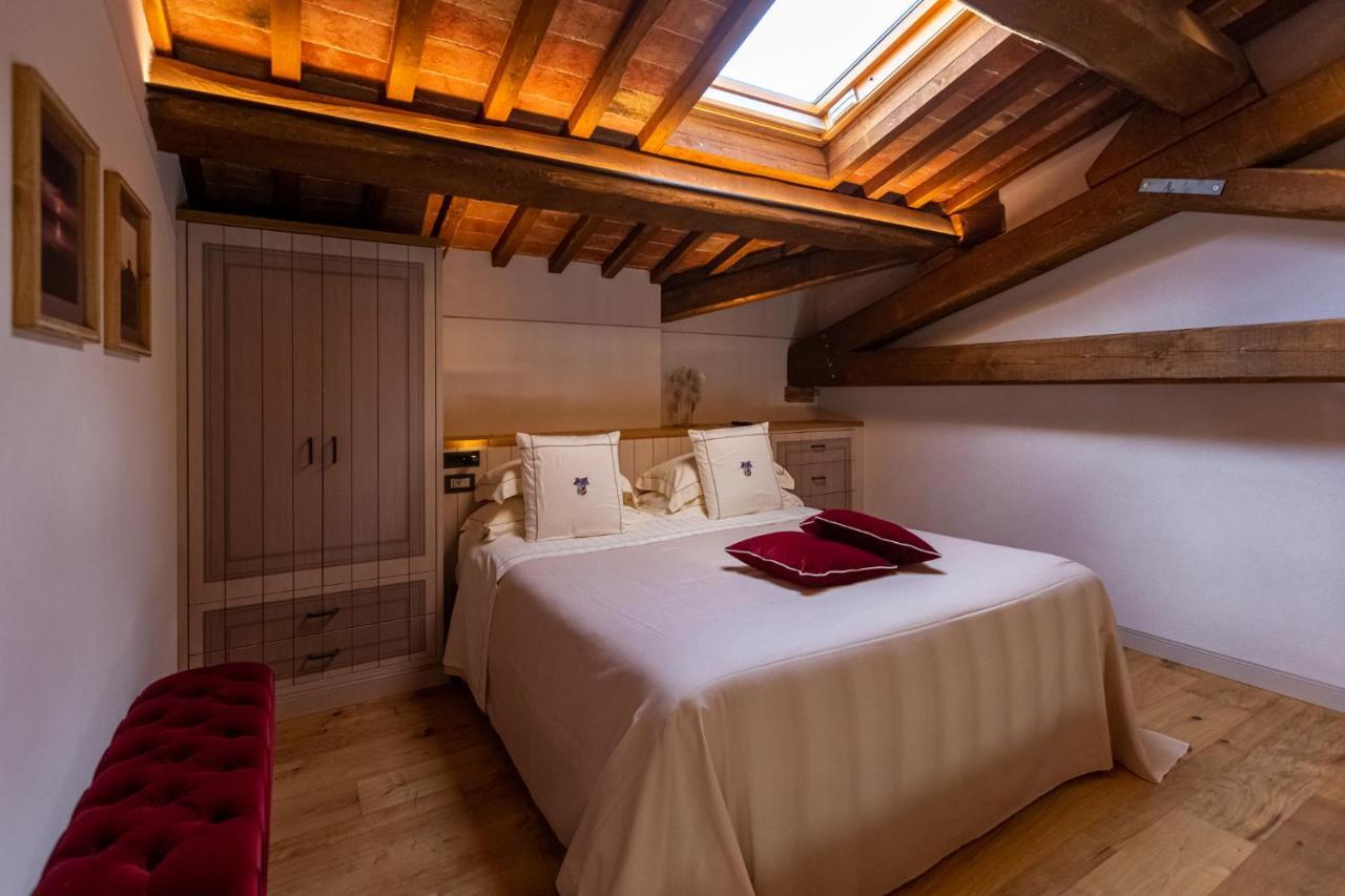 Superior King Suite