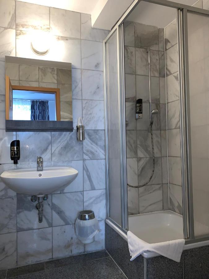 Double or Twin Room,1196427088:JPEG