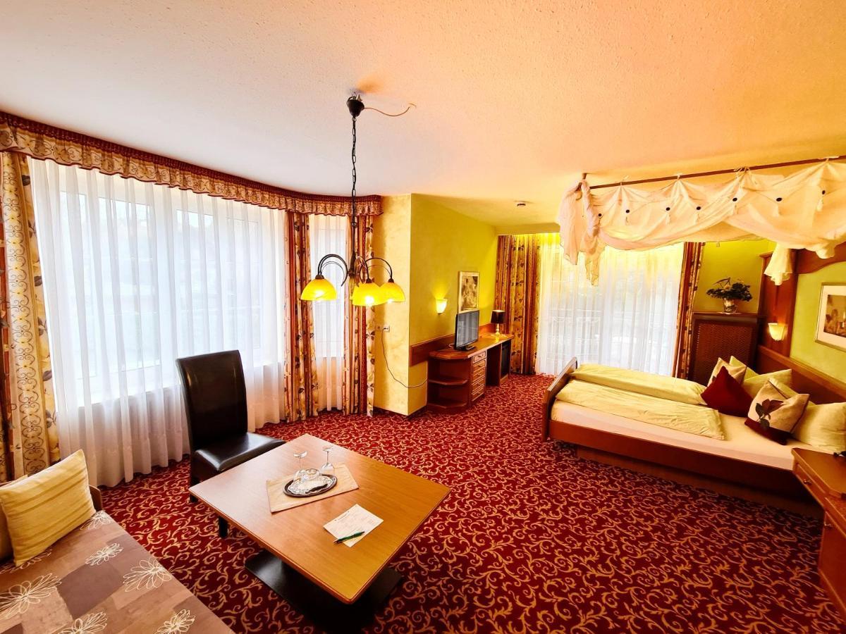 Deluxe Double Room Garden View