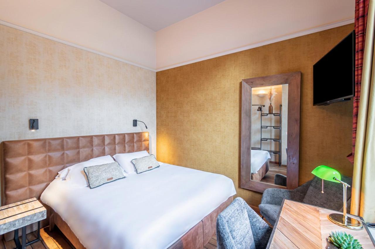 Double or Twin Room,1196539300:JPEG