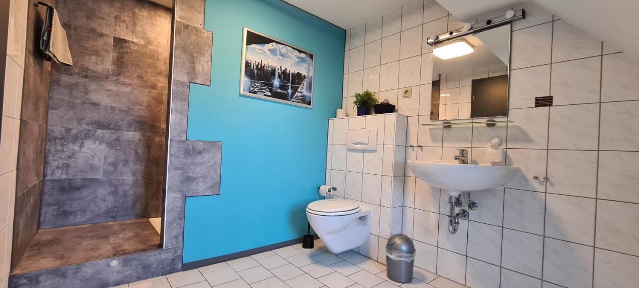Double Room Private Bathroom