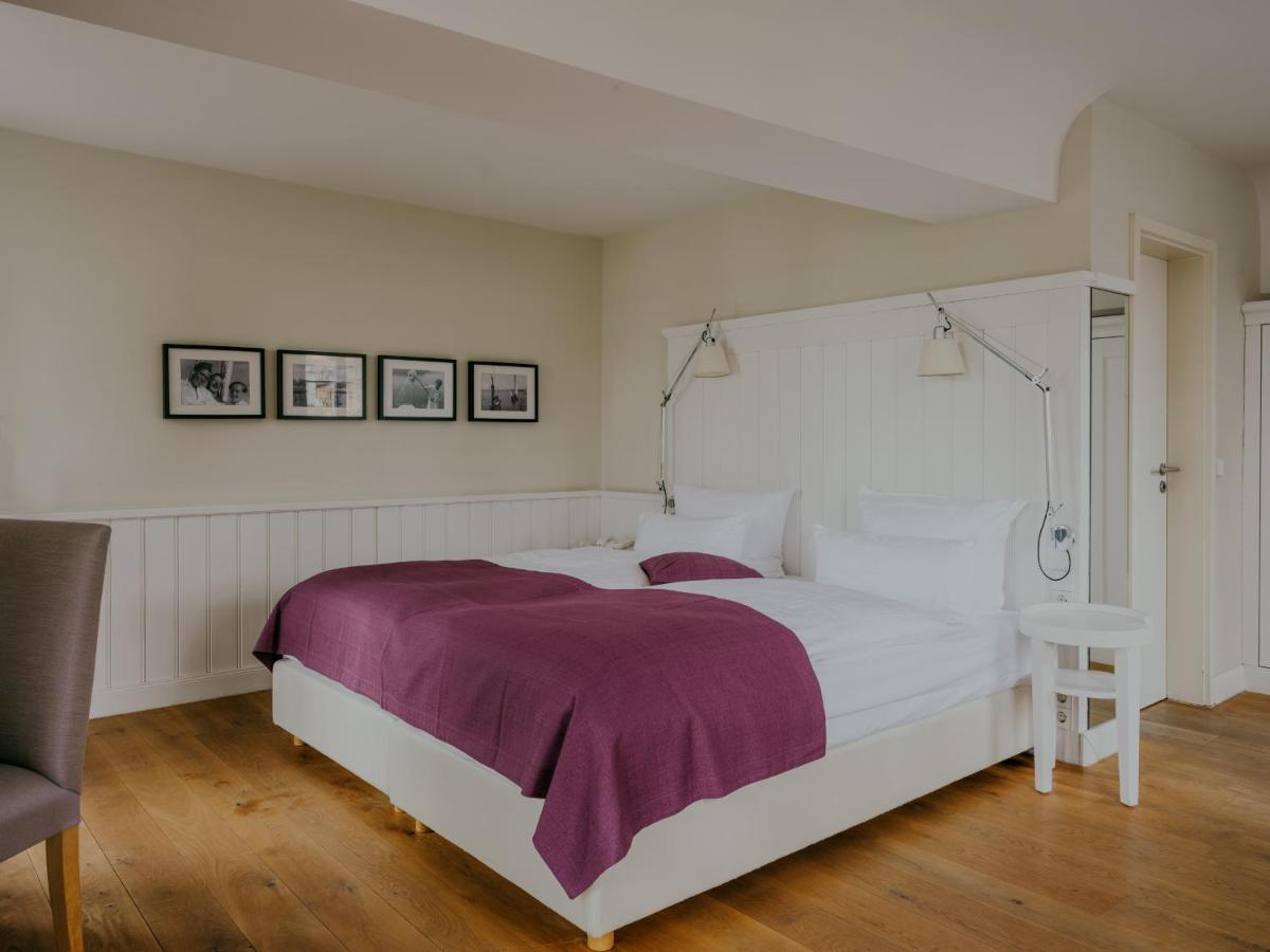 Superior Double Room Lake Side