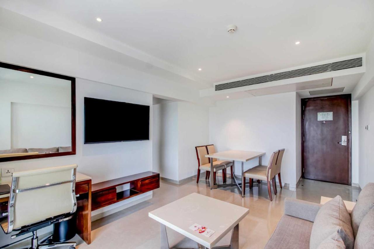 One Bedroom Residence Jacuzzi Bottle on Food Soft Beverages Late check-out until 2 PM