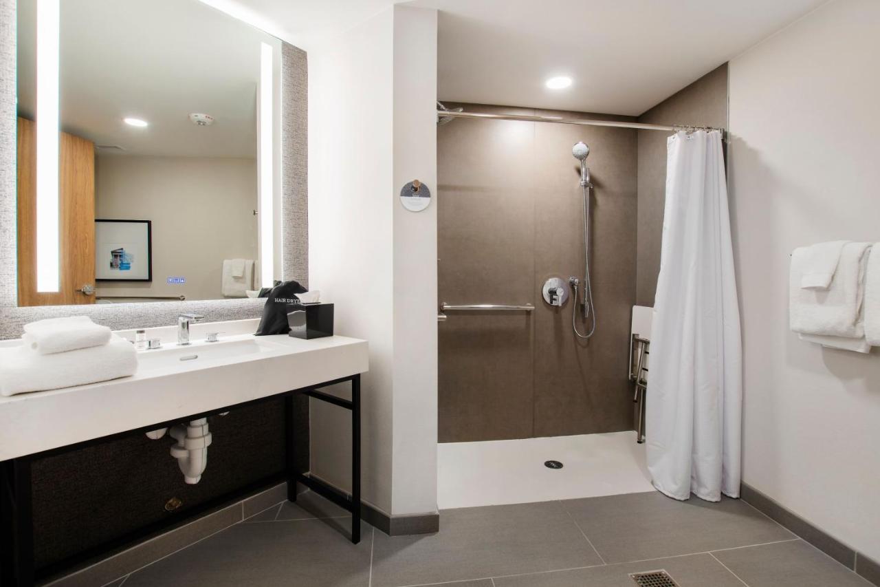 Guest room, 2 Double
