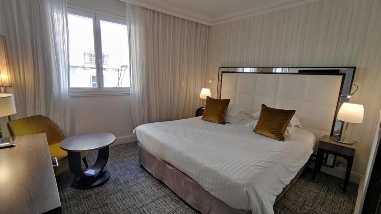 Tradition Room