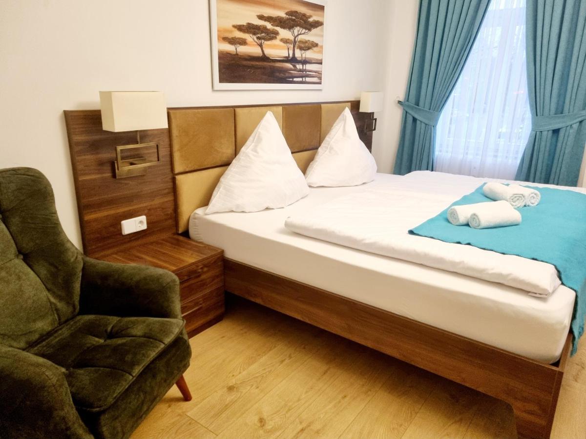 Deluxe Family Suite