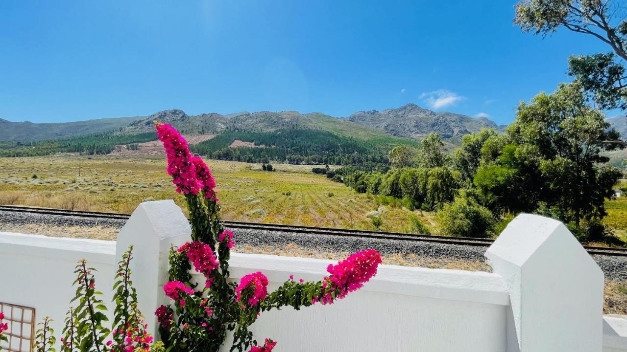 Double Room Mountain View