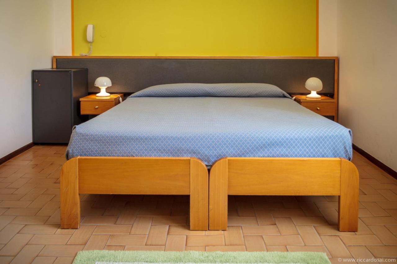 Double or Twin Room,1197727036:JPEG