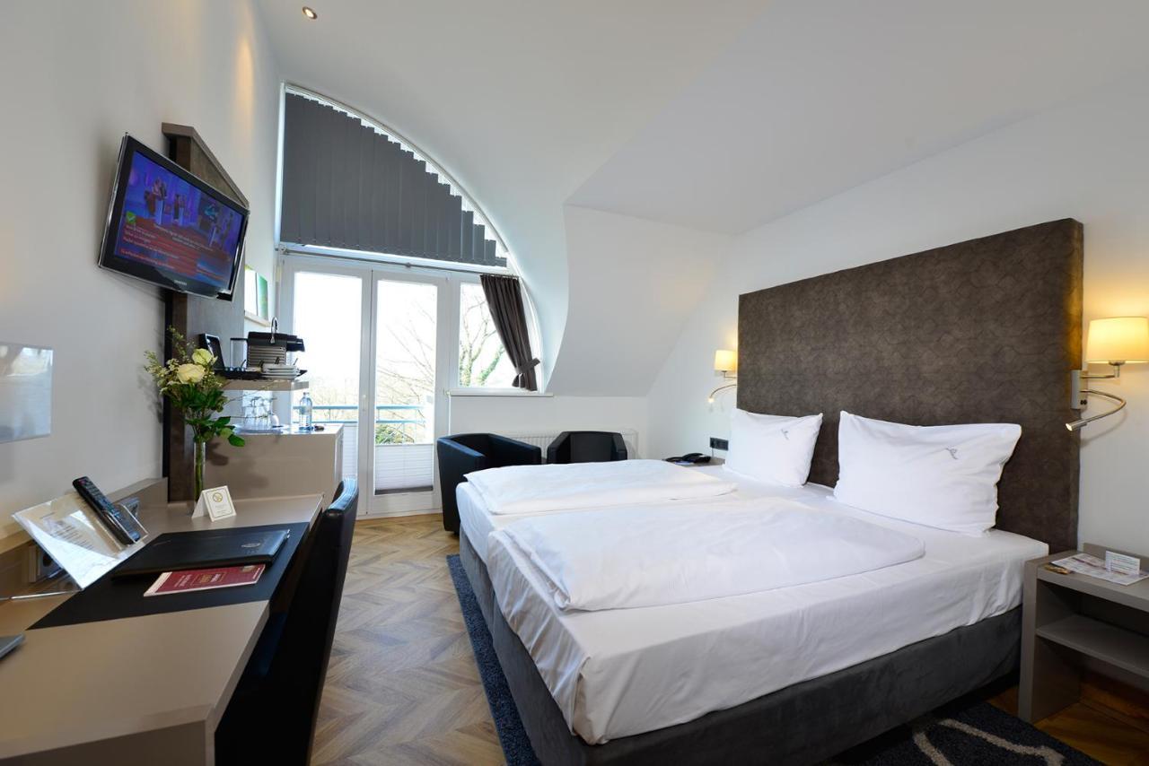 Double Room,685258866:JPEG