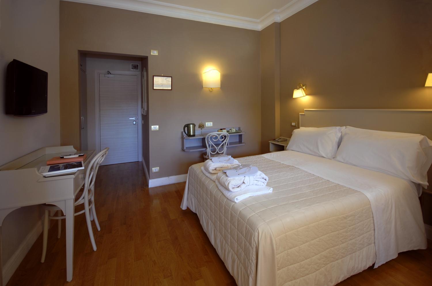 Small Double Room Spa access,1340332310:JPEG