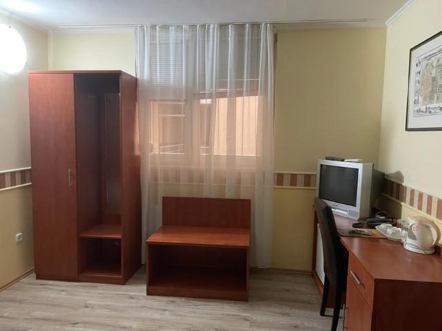 Economy Twin Room,1198678912:JPEG