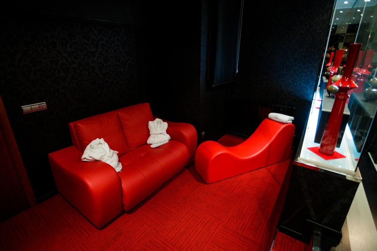 King Suite Spa Bath