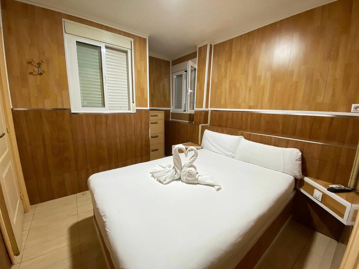 Large Single Room