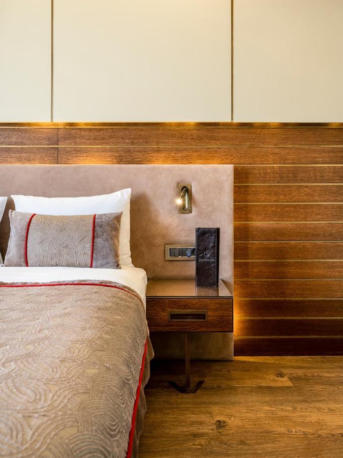 Deluxe Room Golden Horn View