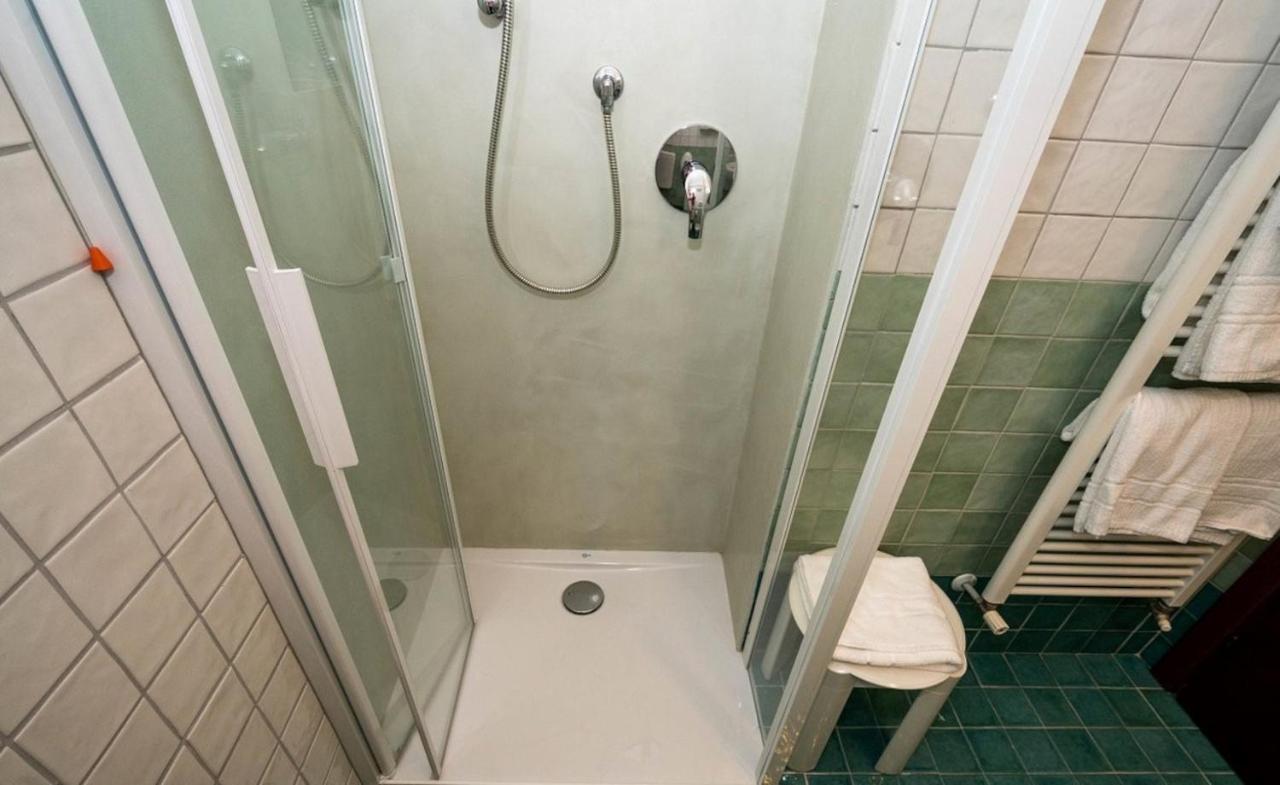 Standard Double Room,1393984397:JPEG