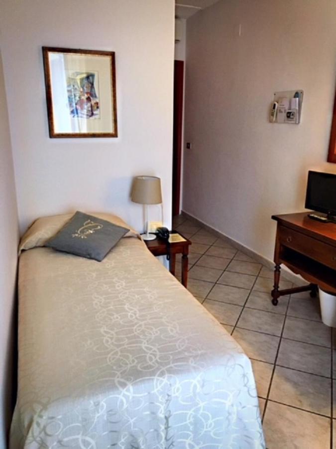 Comfort Single Room