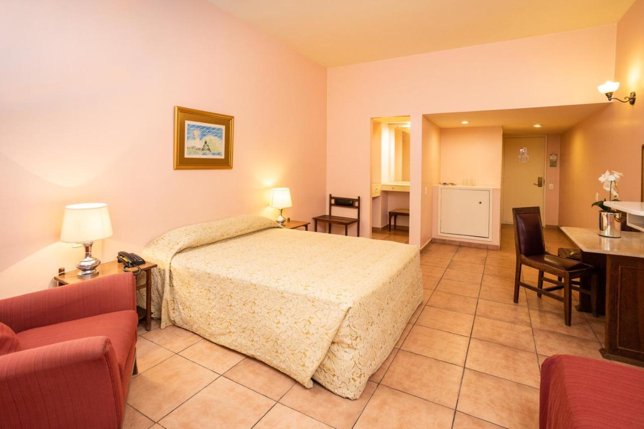 Standard Double Room,1236704350:JPEG
