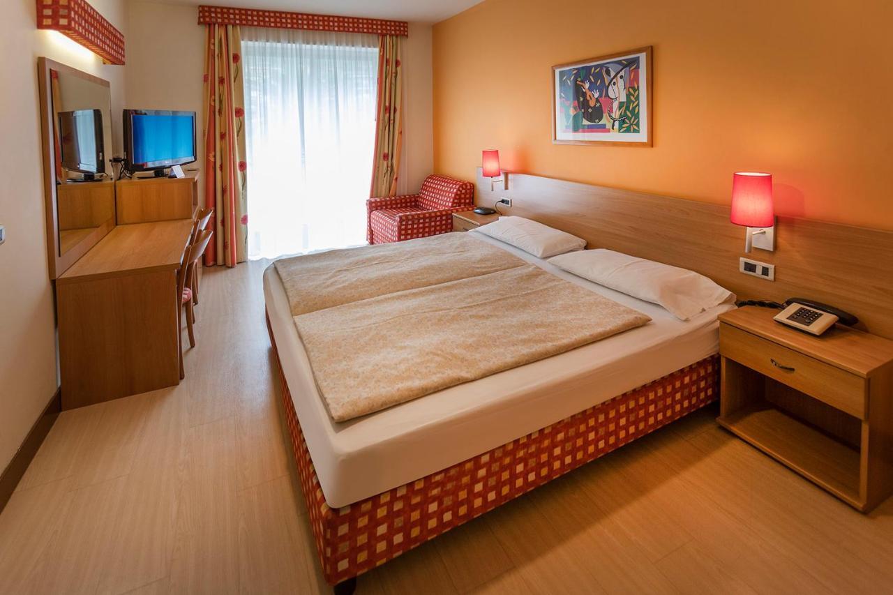 Double Room Garden View Villa Ideal