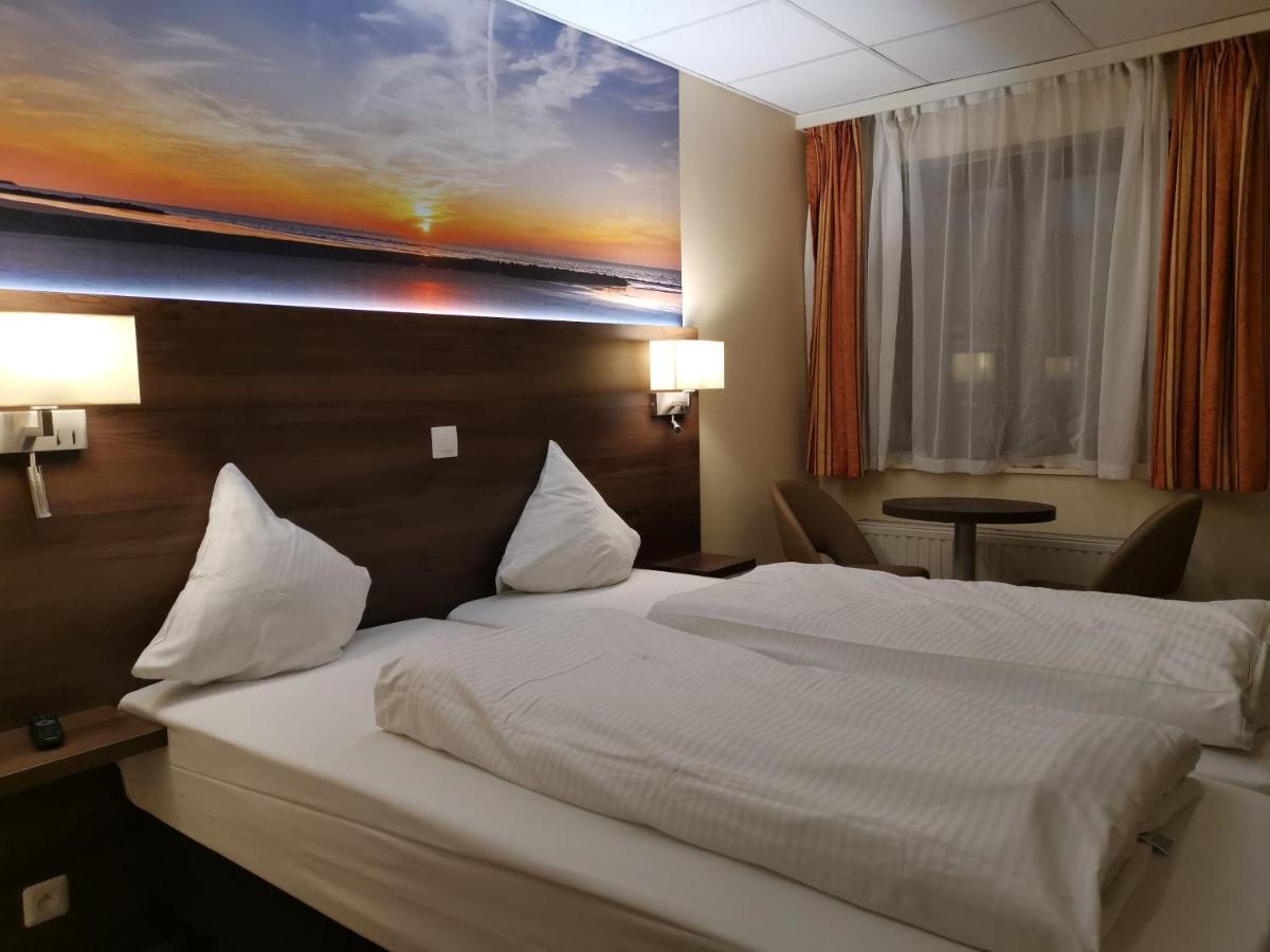 Comfort Twin Room