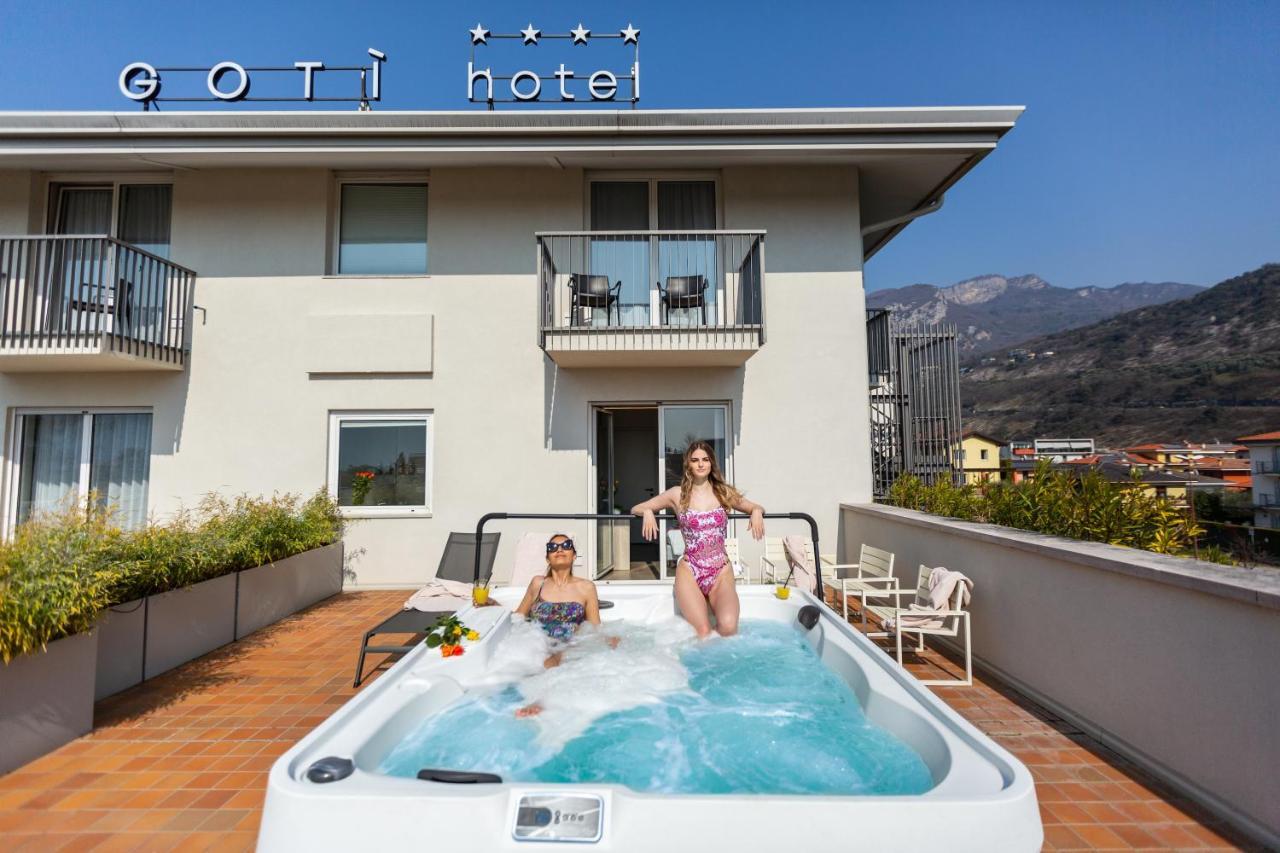 Double Room Terrace Jacuzzi,1216186636:JPEG