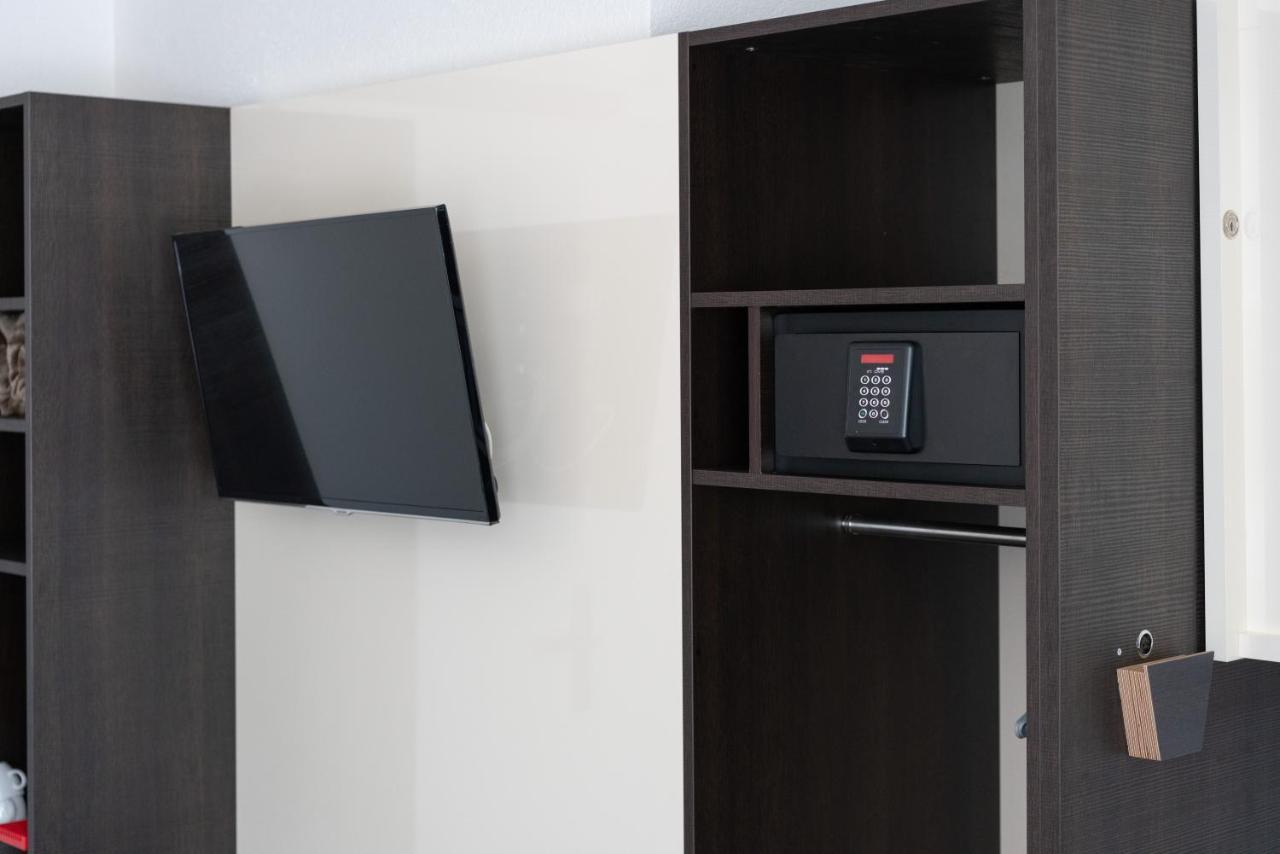 Single Room Air Conditioning,1038092767:JPEG