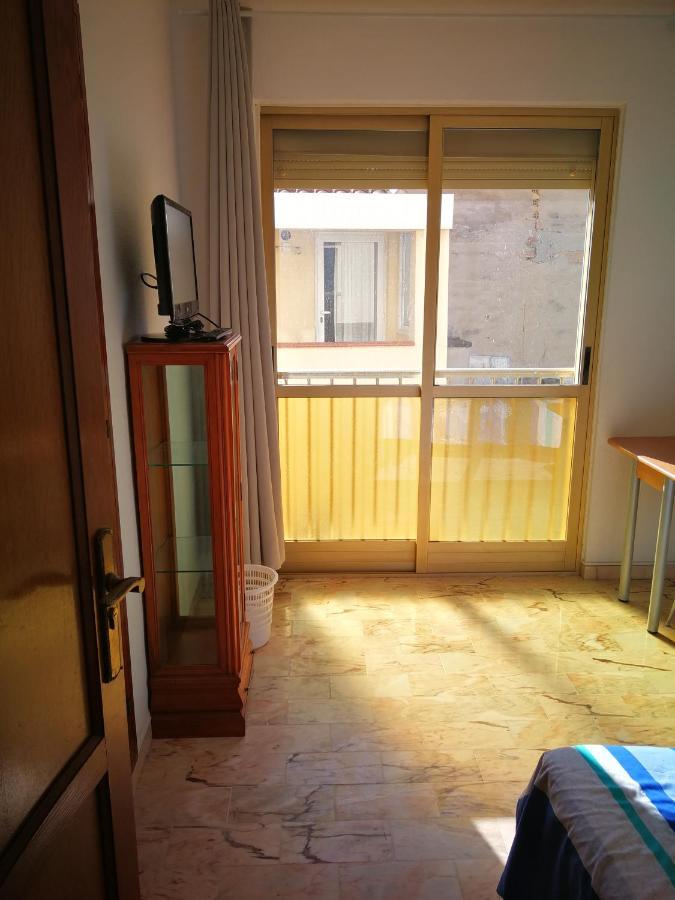 Large Single Room